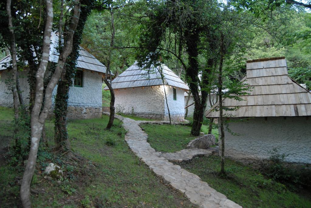 Hotel Camp Divlja Rijeka Hum Zimmer foto